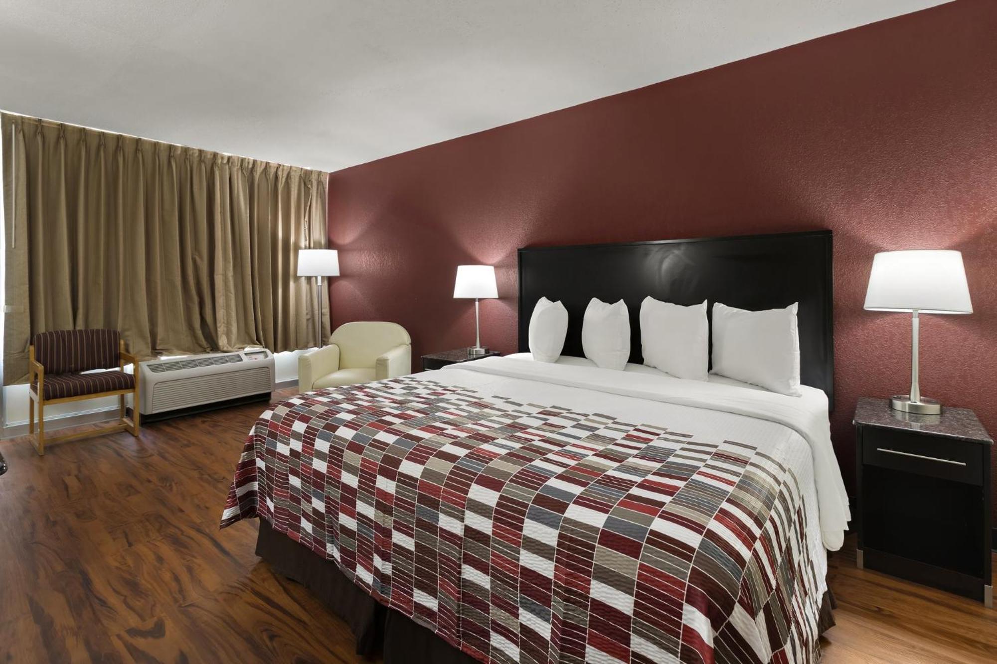 Red Roof Inn & Suites Cave City Exterior foto