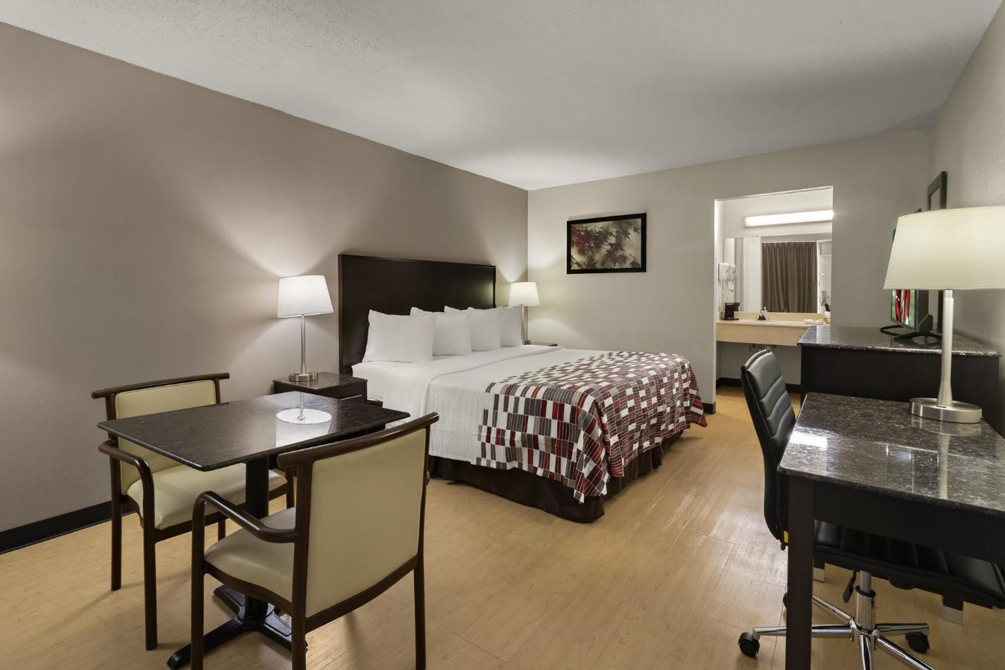 Red Roof Inn & Suites Cave City Exterior foto