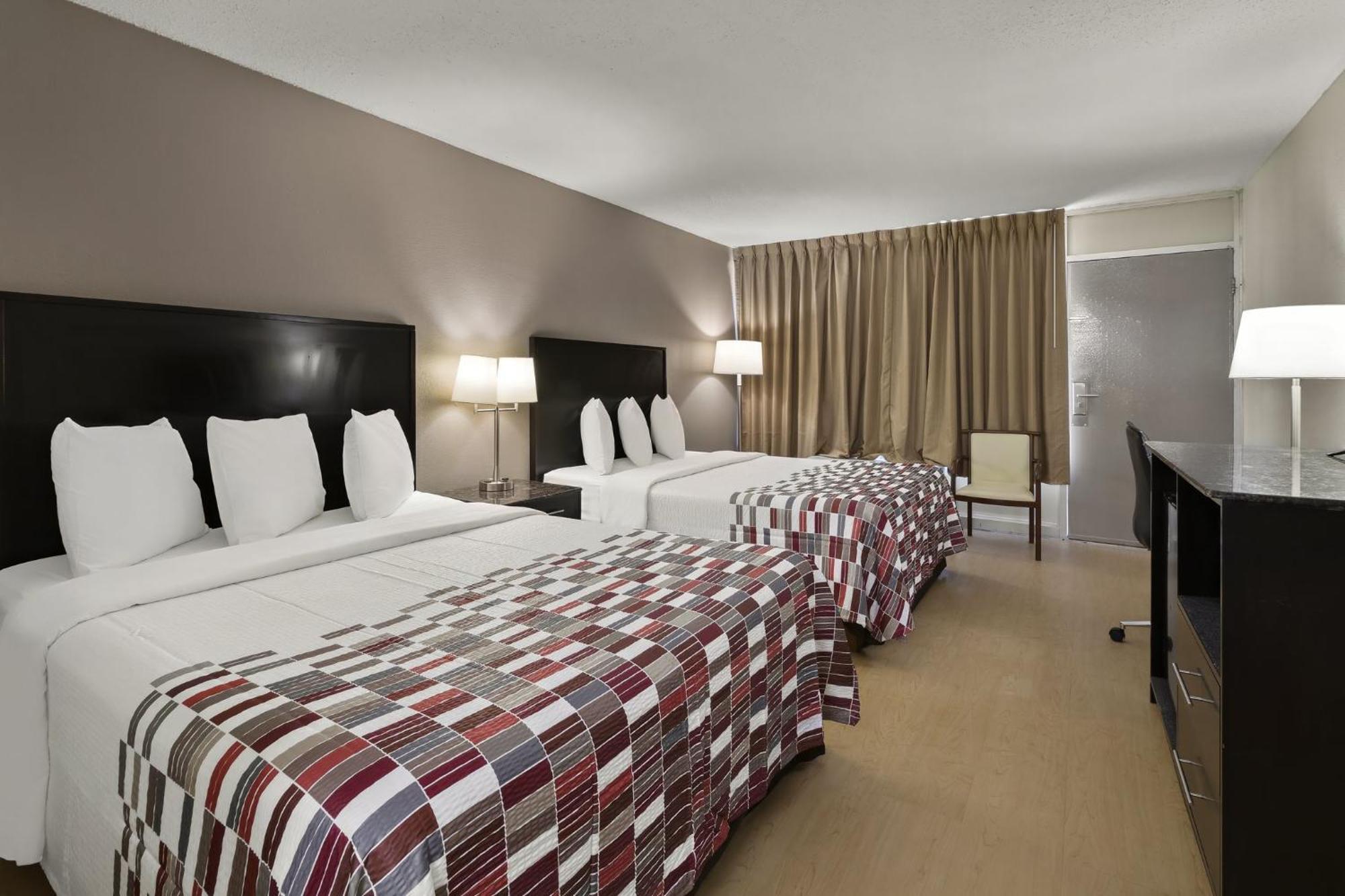 Red Roof Inn & Suites Cave City Exterior foto